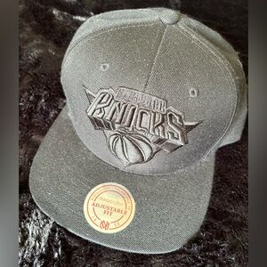 New York Knicks All Black Adjustable Fitted